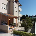 Apartamento In With Loggia, Air Conditioning, Wifi, Washing Machine 4534-1 Punat