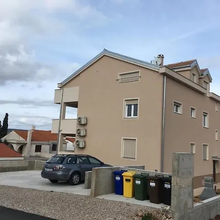 Lägenhet In With Loggia, Air Conditioning, Wifi, Washing Machine 4534-1